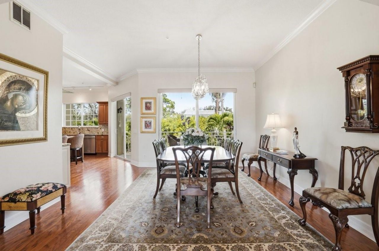 702 Granada Avenue, Unit 7, Venice, FL 34285 Photo