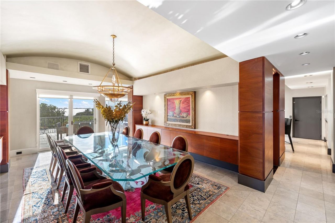 5004 64th Dr W, Bradenton, FL 34210 Photo