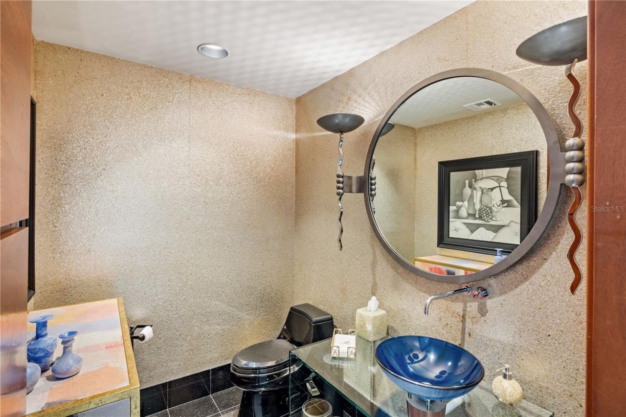 5004 64th Dr W, Bradenton, FL 34210 Photo