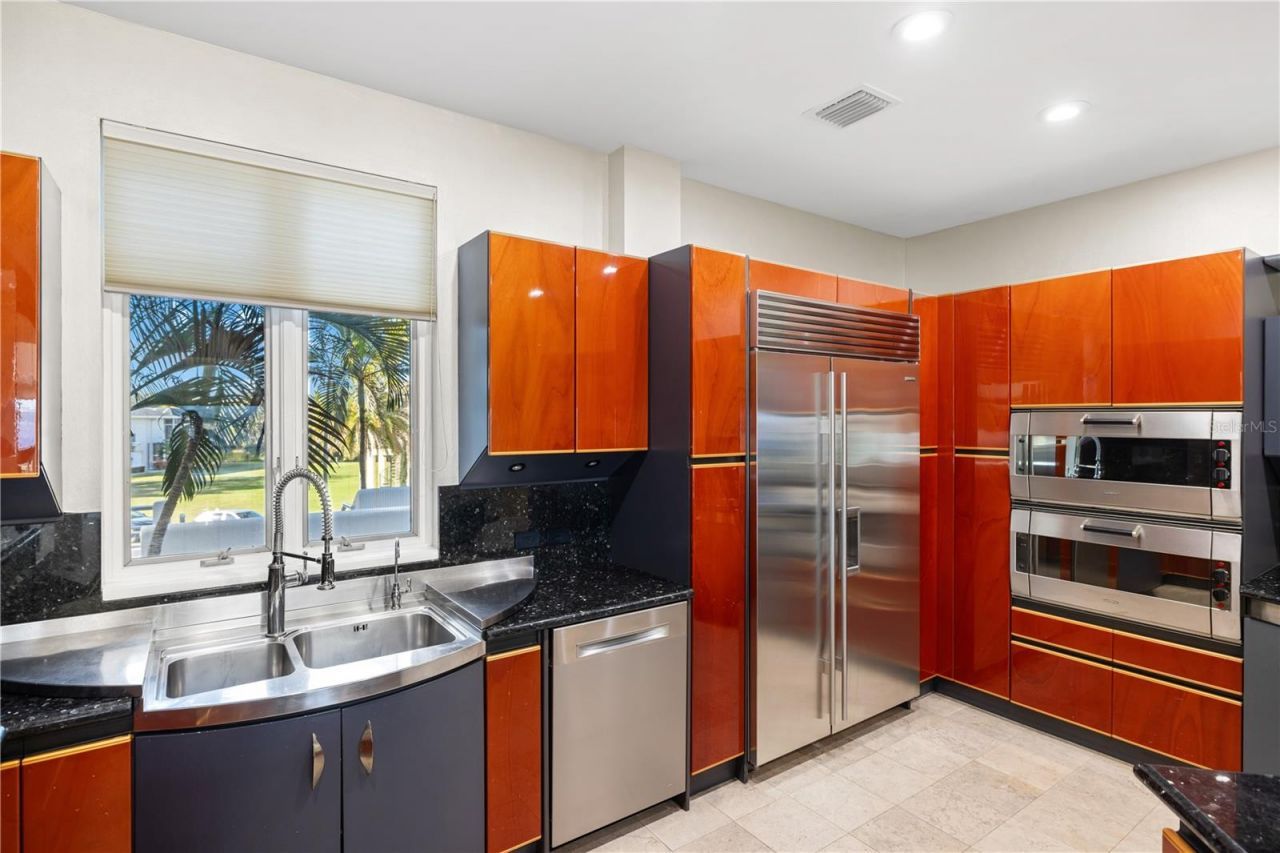 5004 64th Dr W, Bradenton, FL 34210 Photo