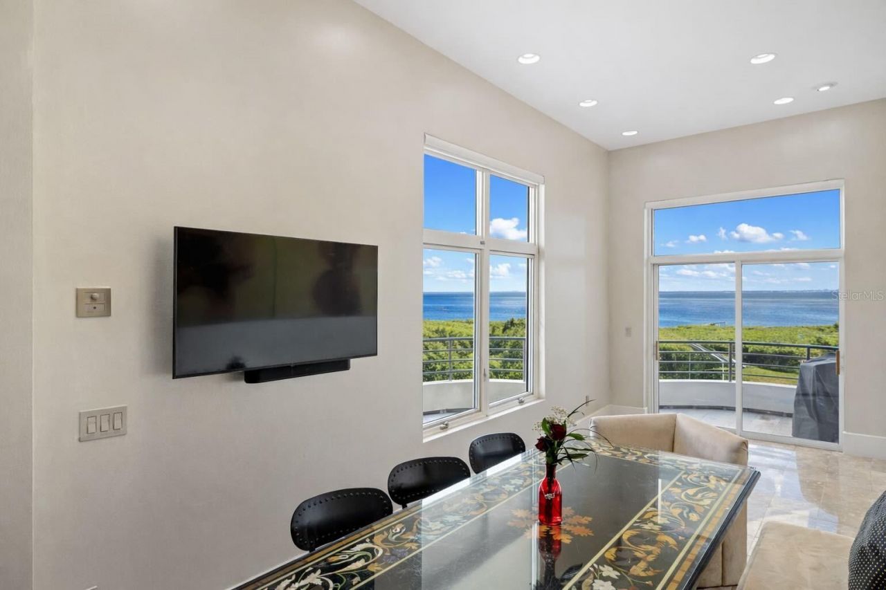 5004 64th Dr W, Bradenton, FL 34210 Photo