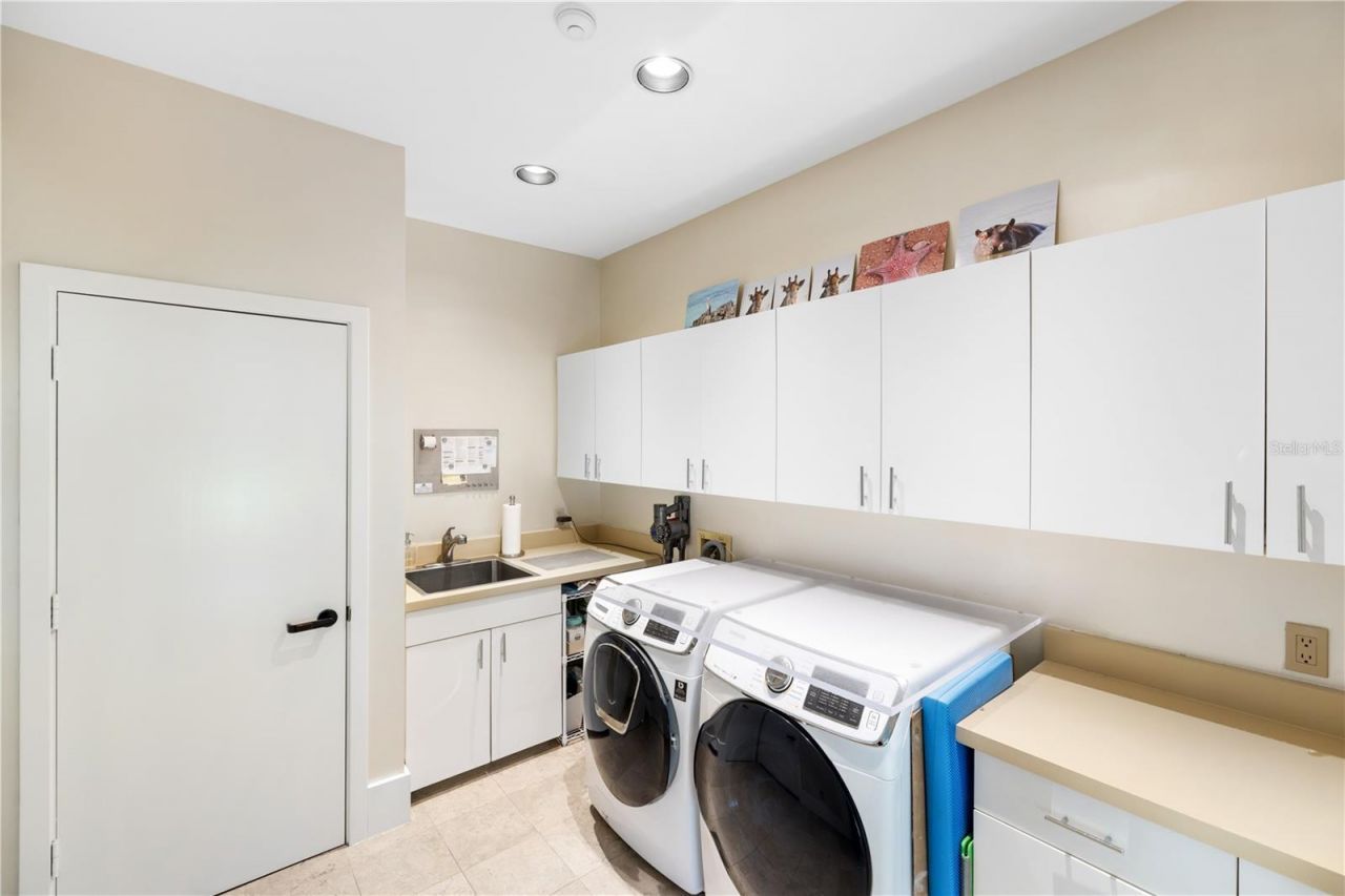 5004 64th Dr W, Bradenton, FL 34210 Photo