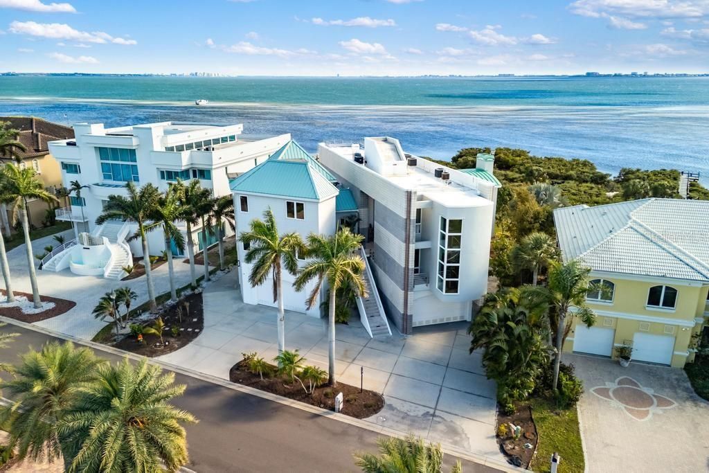 5004 64th Dr W, Bradenton, FL 34210 Photo