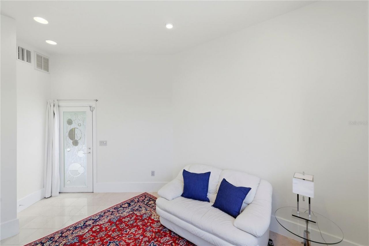 5004 64th Dr W, Bradenton, FL 34210 Photo