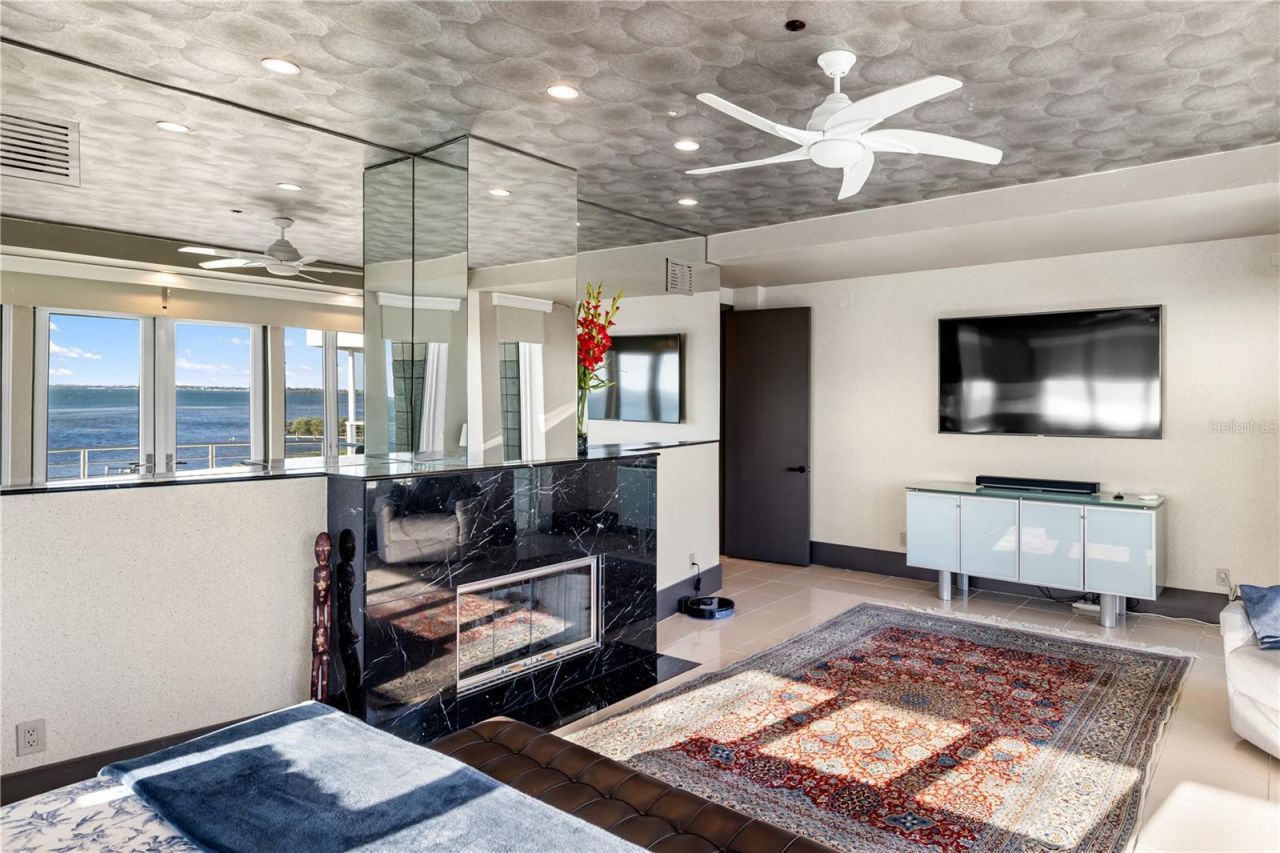 5004 64th Dr W, Bradenton, FL 34210 Photo