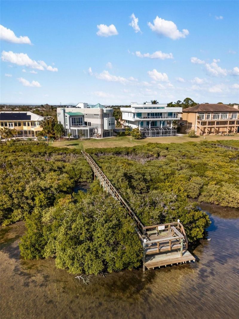 5004 64th Dr W, Bradenton, FL 34210 Photo