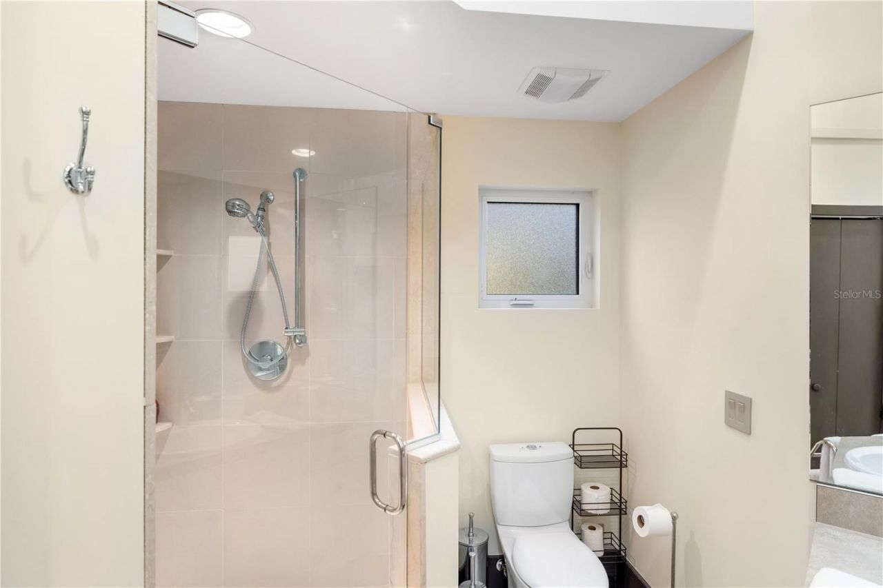 5004 64th Dr W, Bradenton, FL 34210 Photo