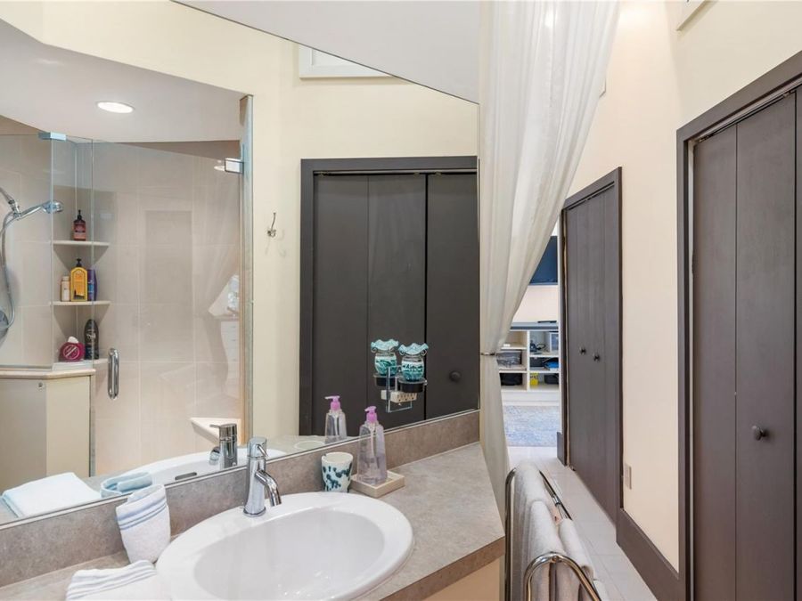 Property Image 78