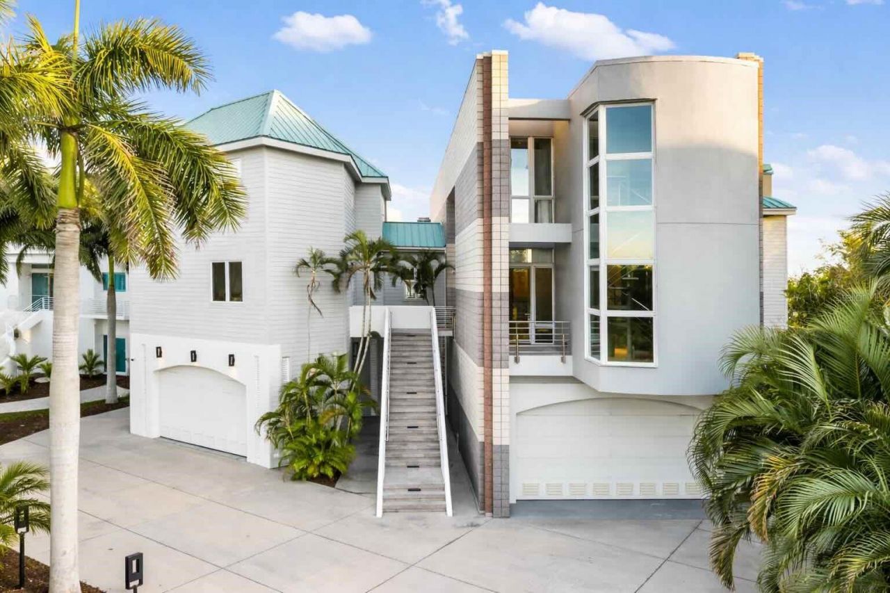 5004 64th Dr W, Bradenton, FL 34210 Photo