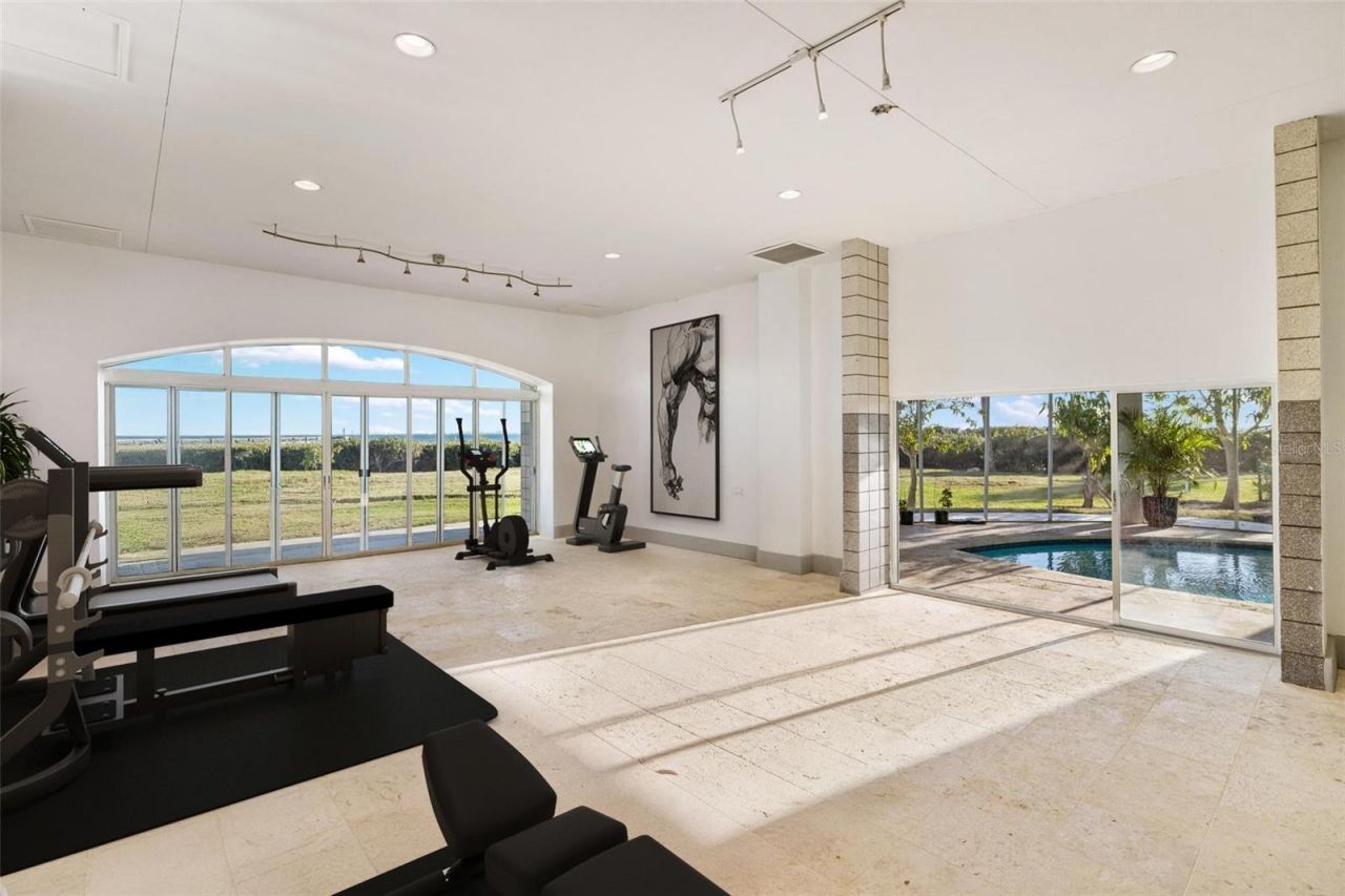 5004 64th Dr W, Bradenton, FL 34210 Photo