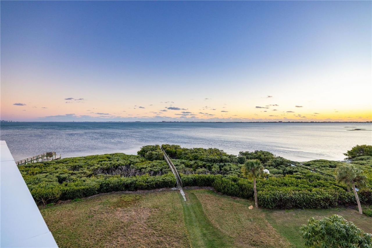 5004 64th Dr W, Bradenton, FL 34210 Photo