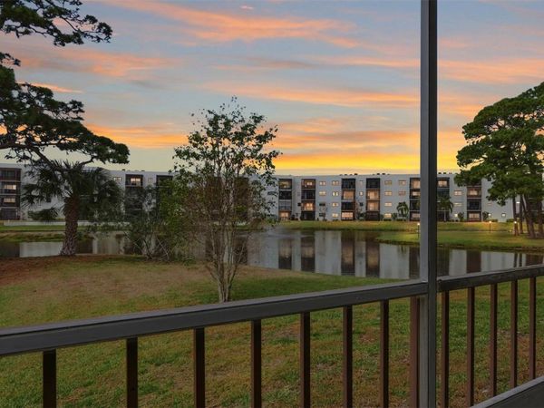 6188 80TH STREET N, Unit 101, ST PETERSBURG, FL 33709