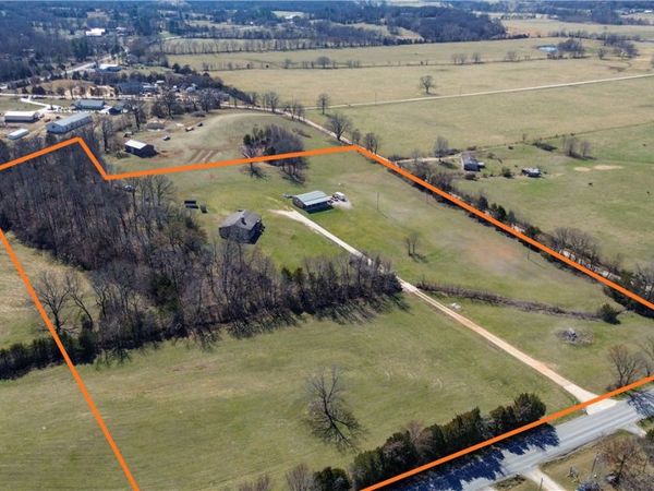 10781 Illinois Chapel Road, Prairie Grove, AR 72753