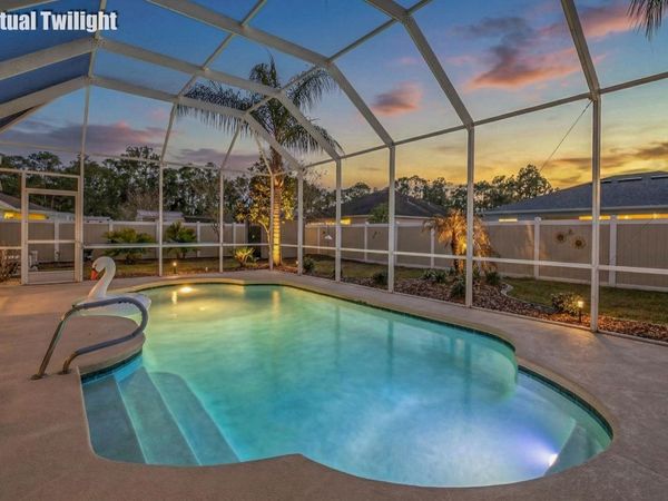 8 Zenger Ct, Palm Coast, FL 32164