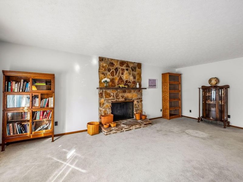 8191 Maxtown Road , Westerville, OH 43082 Photo 30