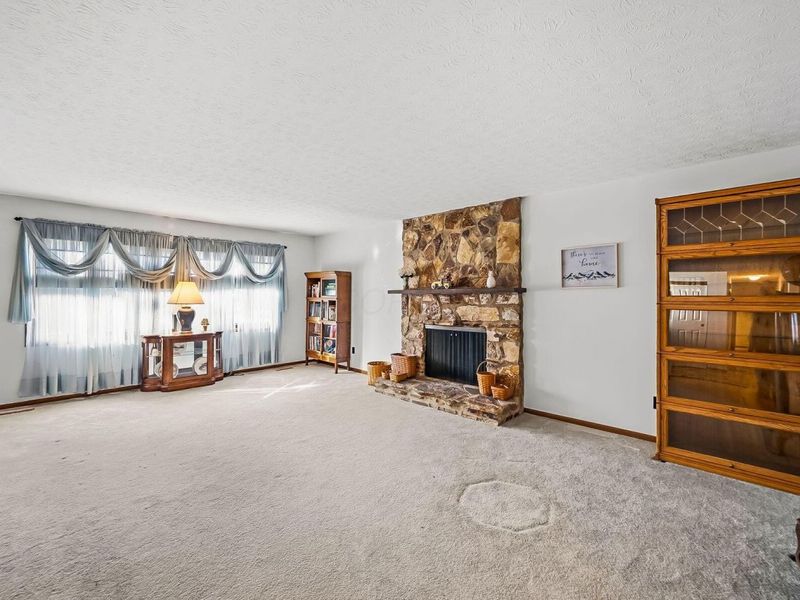 8191 Maxtown Road , Westerville, OH 43082 Photo 31