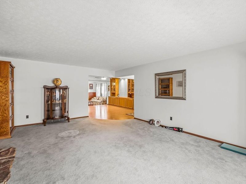 8191 Maxtown Road , Westerville, OH 43082 Photo 33