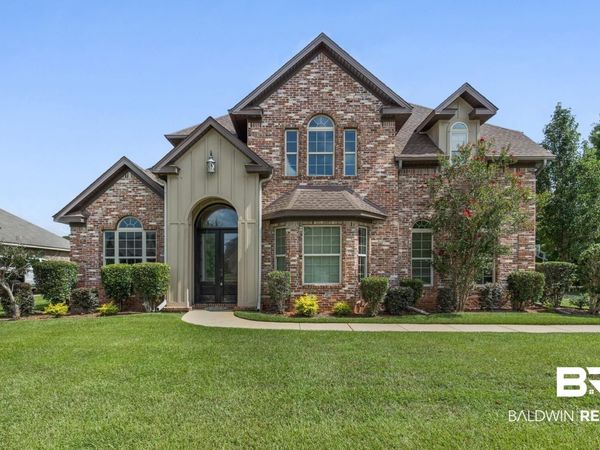 211 Belmont Avenue, Fairhope, AL 36532