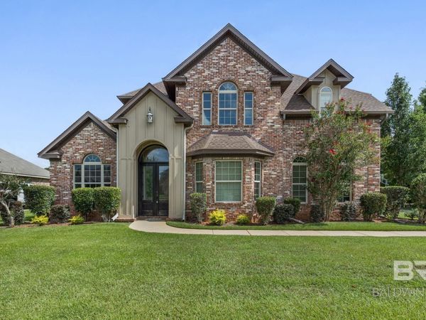 211 Belmont Avenue, Fairhope, AL 36532