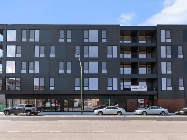 3140 N Clybourn Avenue , Unit 402, Chicago, IL 60657