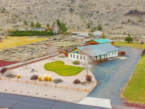 11588 SW Horny Hollow Trail, Terrebonne, OR 97760