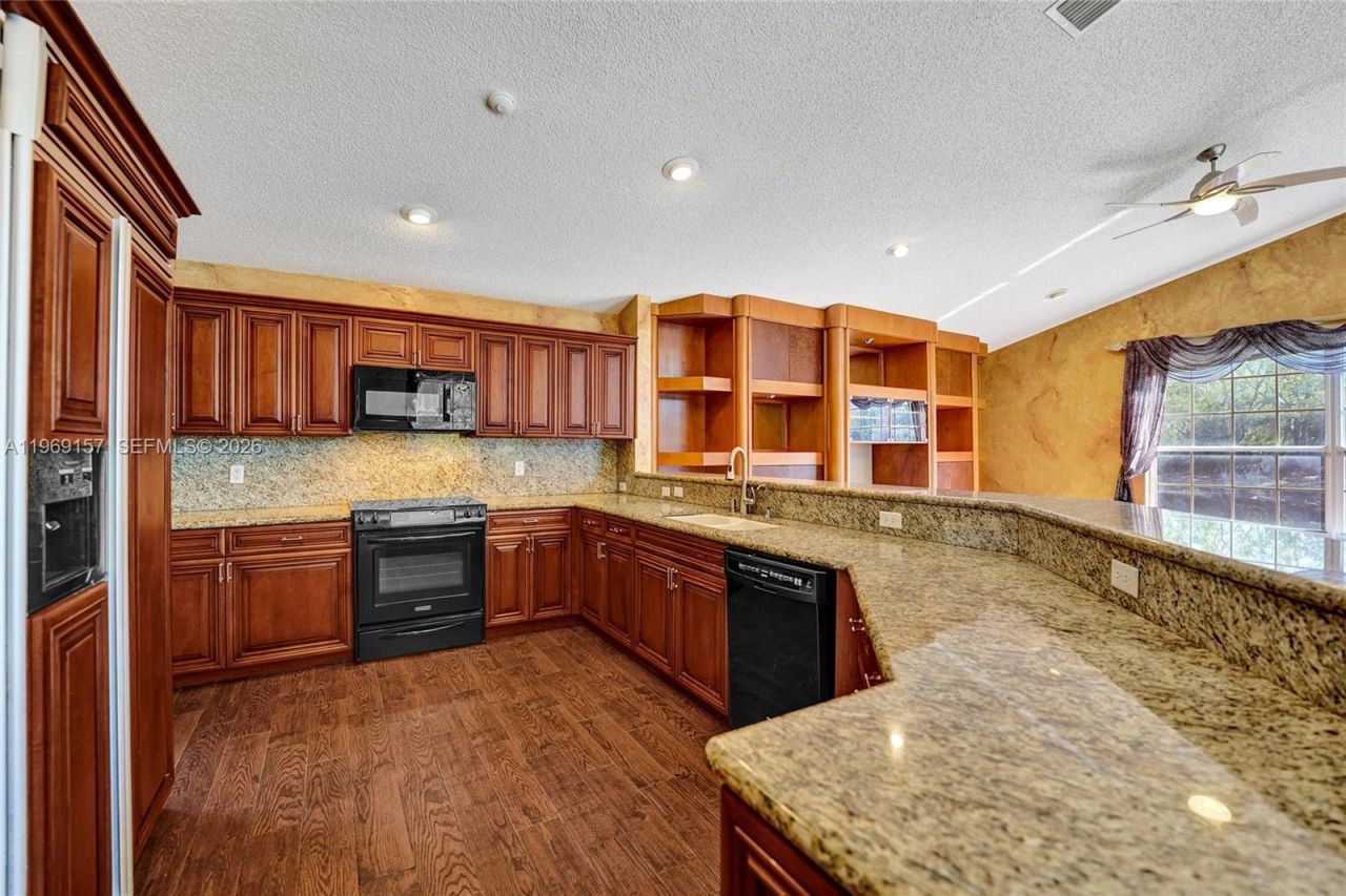 3280 Huntington, Weston, FL 33332 Photo