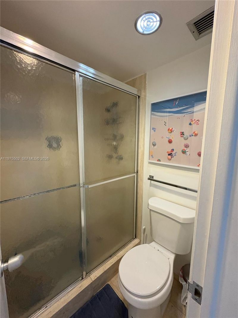 1069 Hillsboro Mile , Unit 603, Hillsboro Beach, FL 33062 Photo