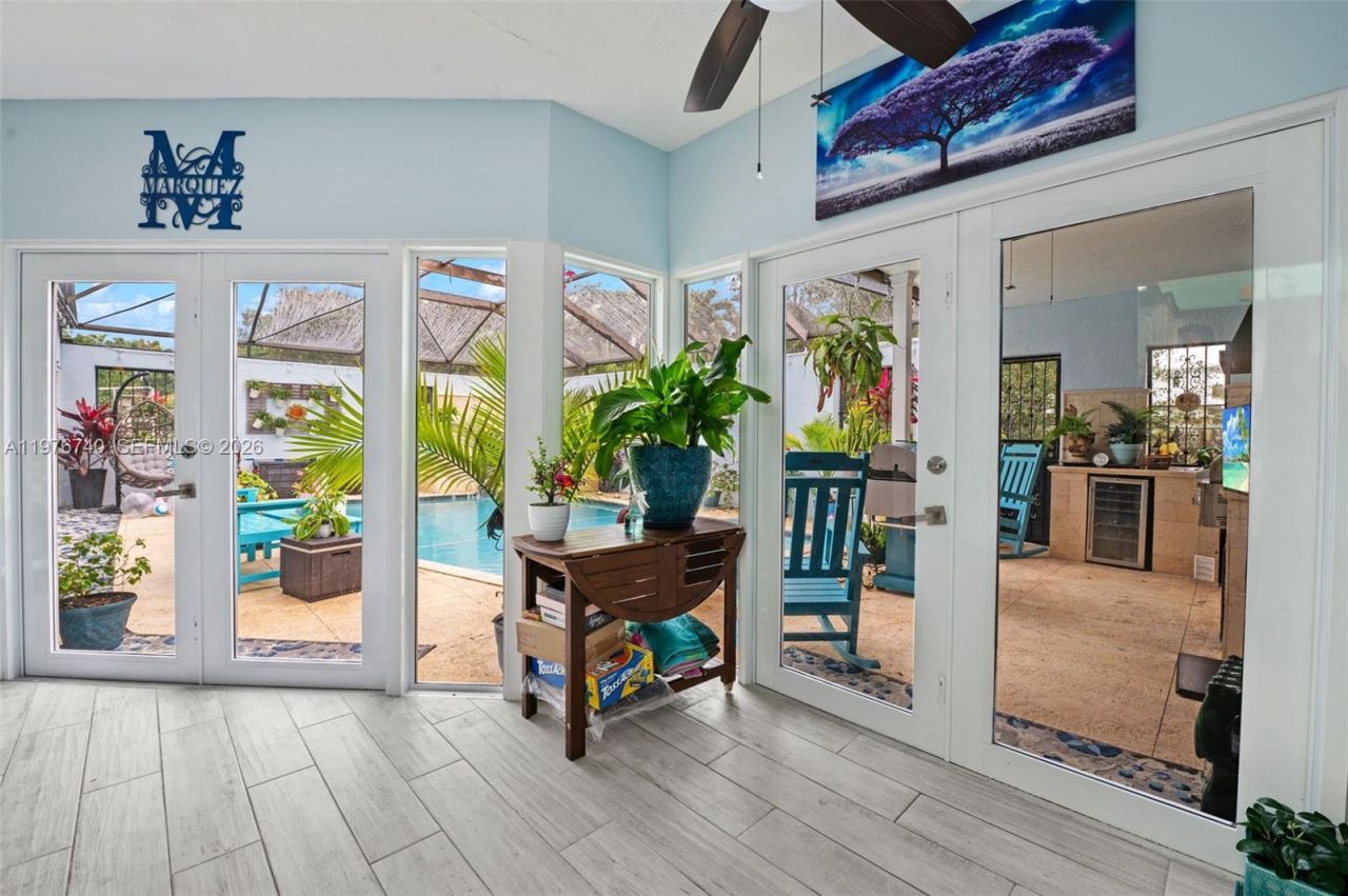 9838 SW 94th Ter, Miami, FL 33176 Photo