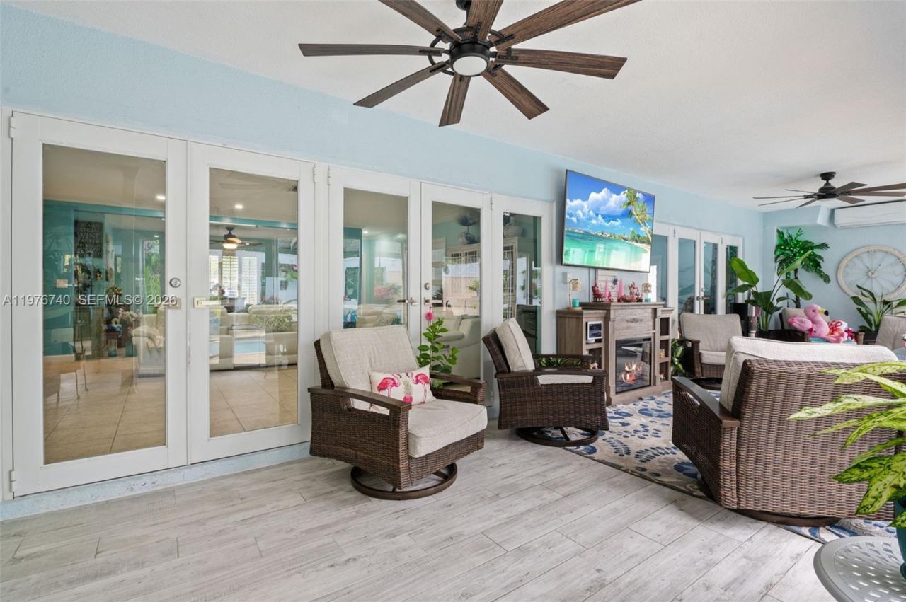 9838 SW 94th Ter, Miami, FL 33176 Photo