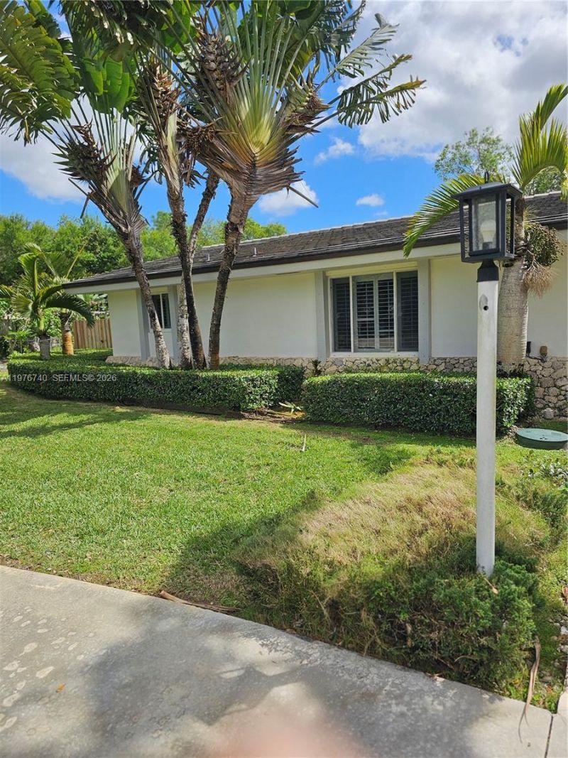 9838 SW 94th Ter, Miami, FL 33176 Photo