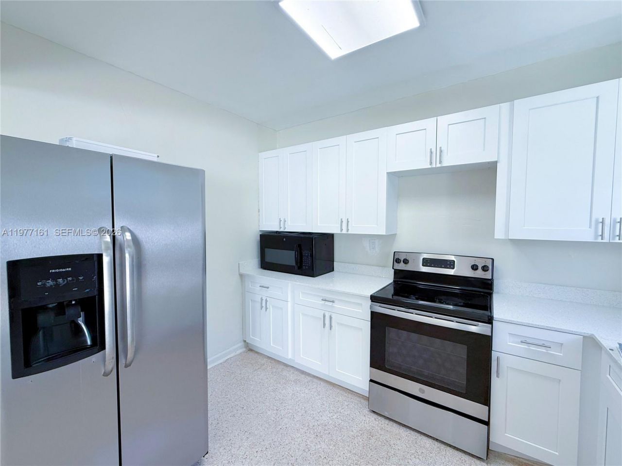 1141 NE 154th Ter , North Miami Beach, FL 33162 Photo