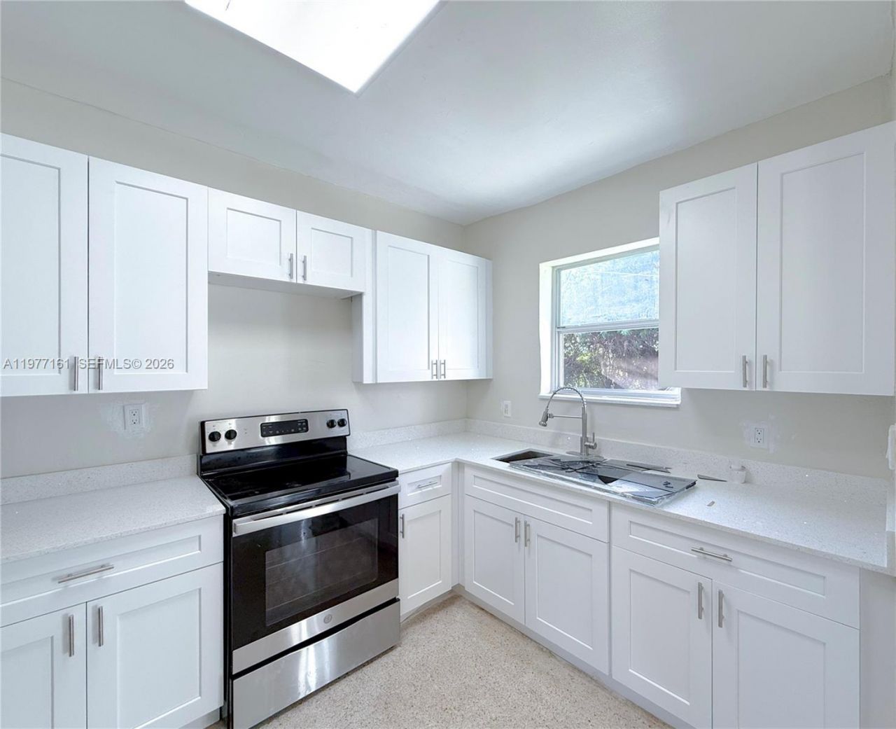 1141 NE 154th Ter , North Miami Beach, FL 33162 Photo