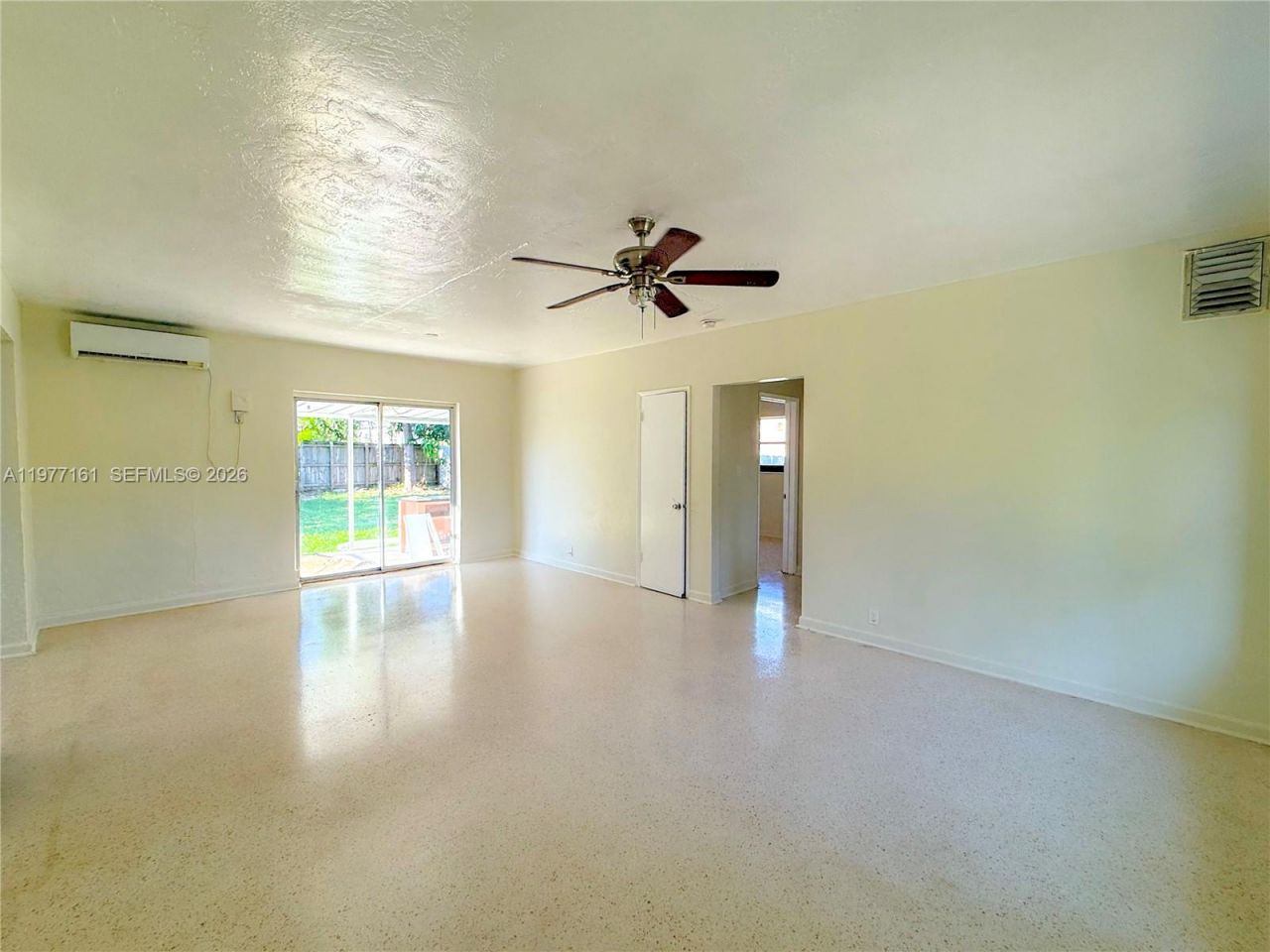1141 NE 154th Ter , North Miami Beach, FL 33162 Photo