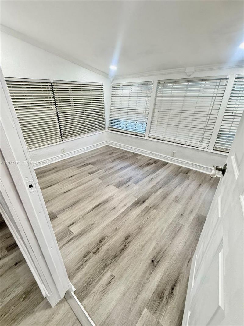 7910 NW 12th St, Pembroke Pines, FL 33024 Photo