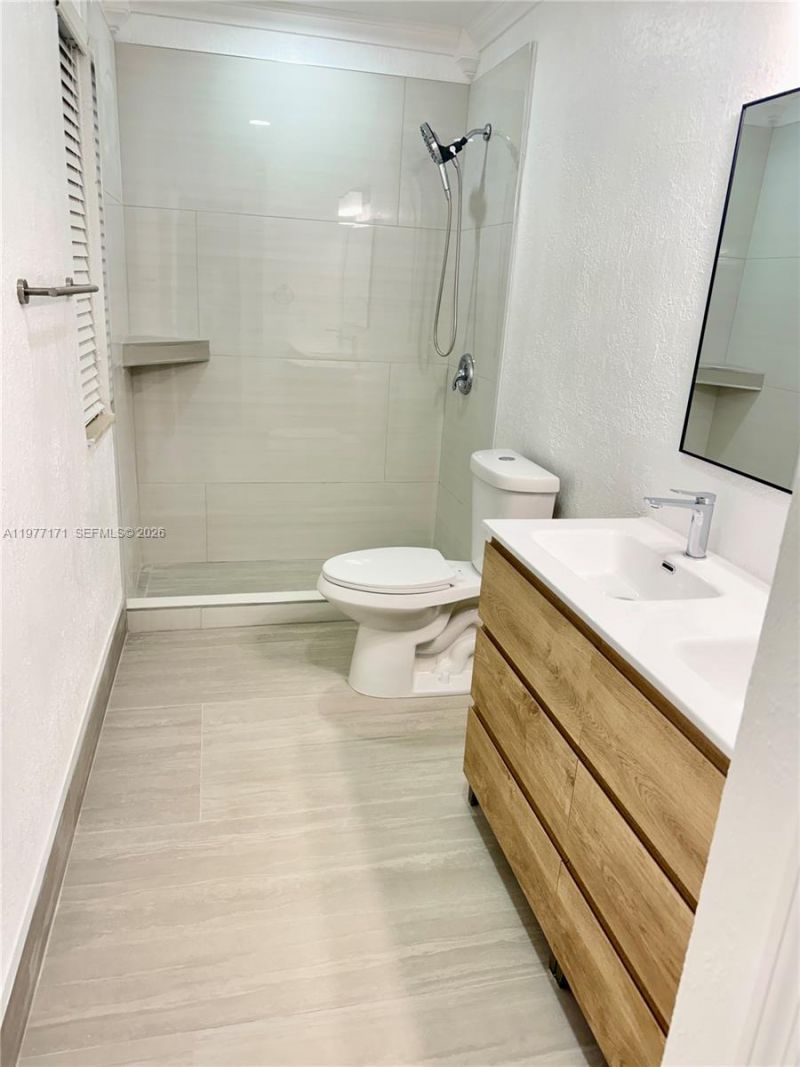 7910 NW 12th St, Pembroke Pines, FL 33024 Photo