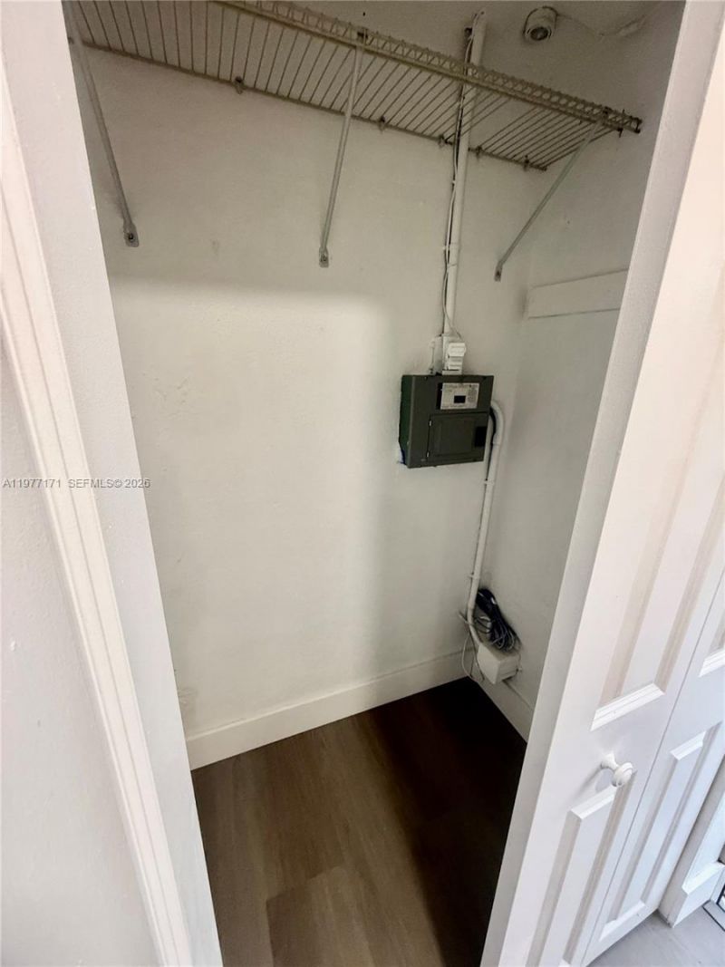 7910 NW 12th St, Pembroke Pines, FL 33024 Photo