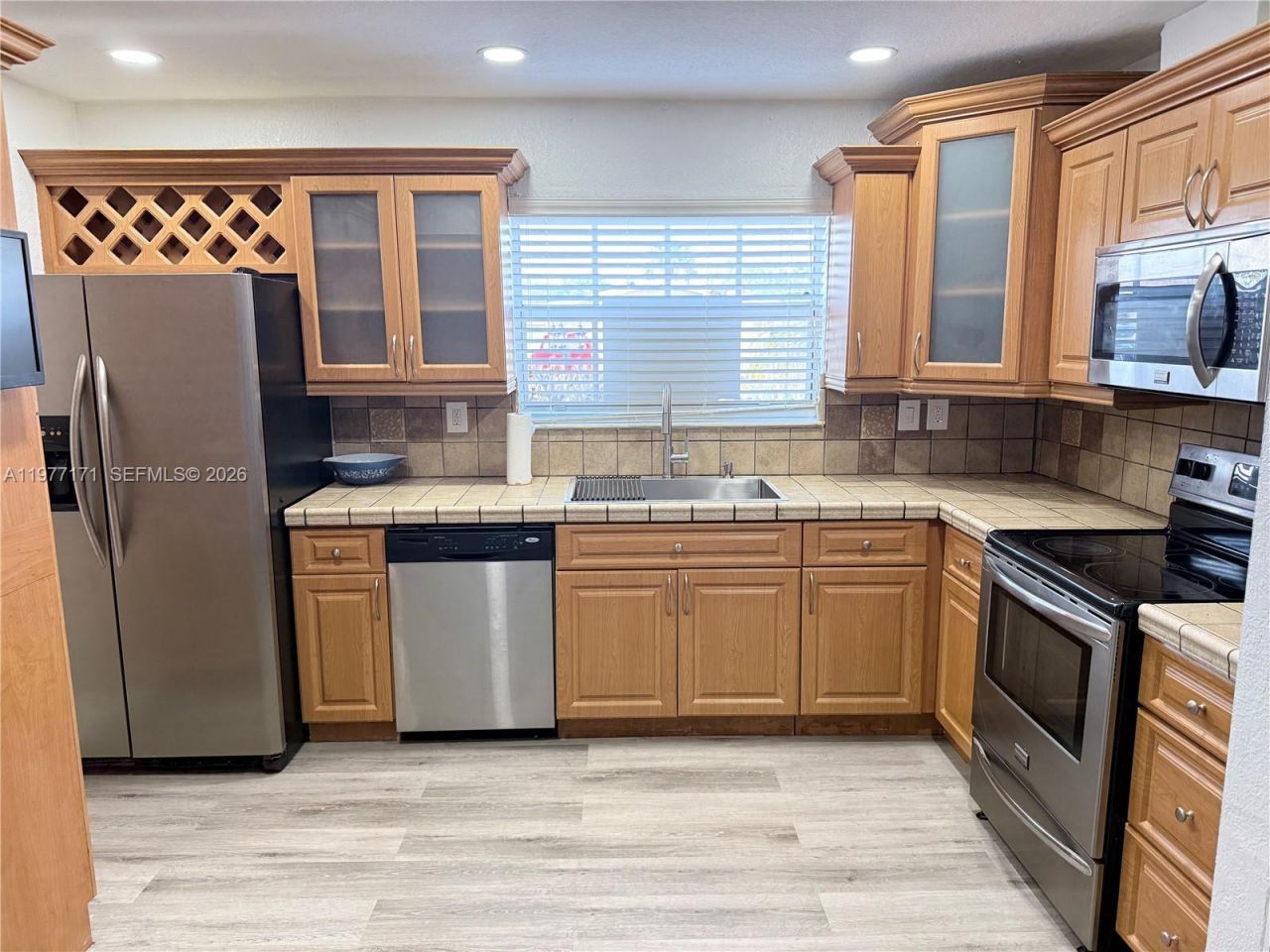 7910 NW 12th St, Pembroke Pines, FL 33024 Photo