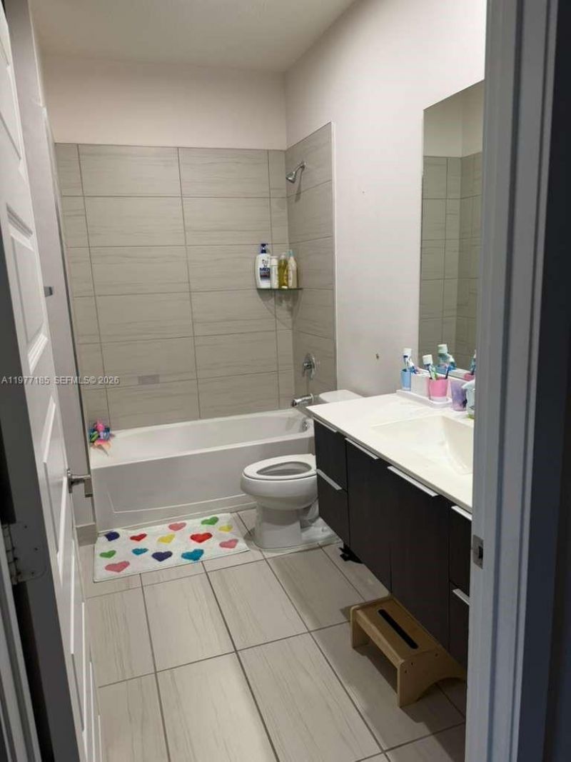 7905 NW 104th Ct , Doral, FL 33178 Photo