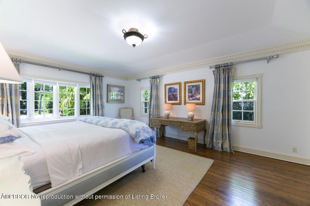 201 Pendleton Avenue, Palm Beach, FL 33480 Photo
