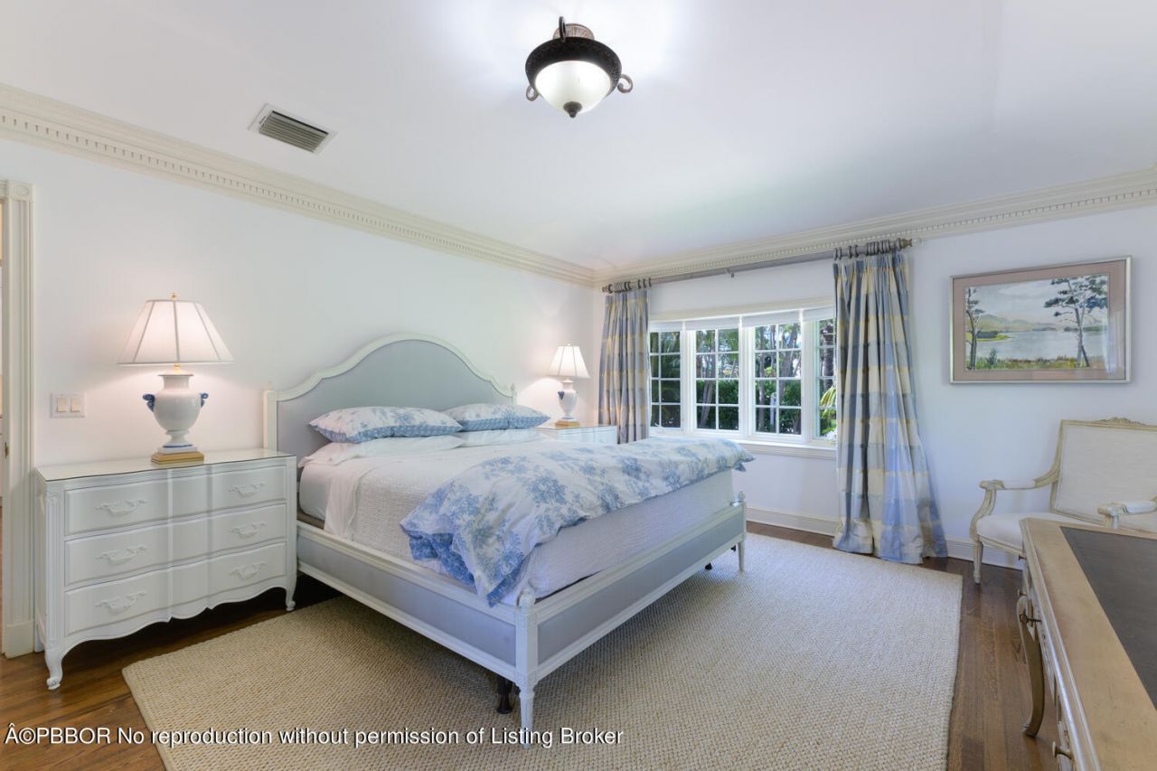 201 Pendleton Avenue, Palm Beach, FL 33480 Photo