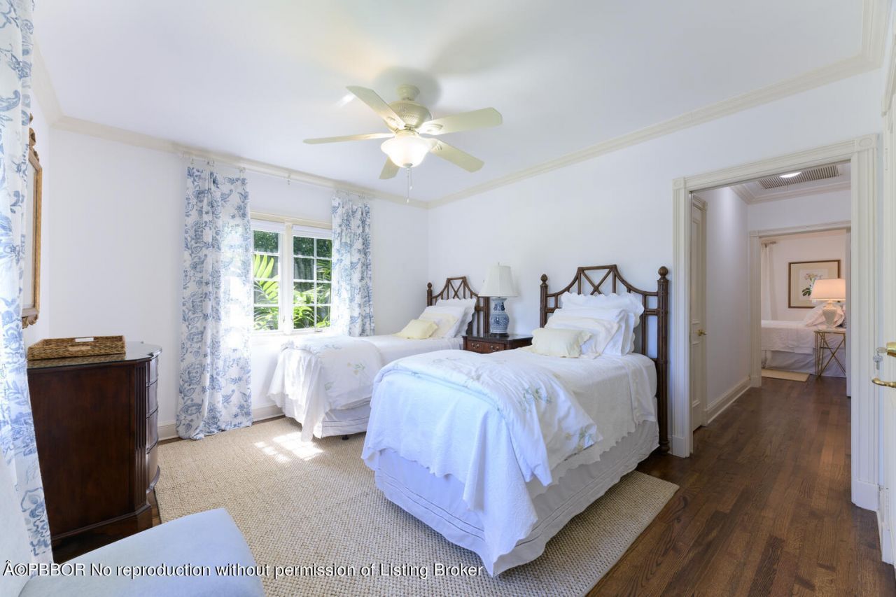 201 Pendleton Avenue, Palm Beach, FL 33480 Photo