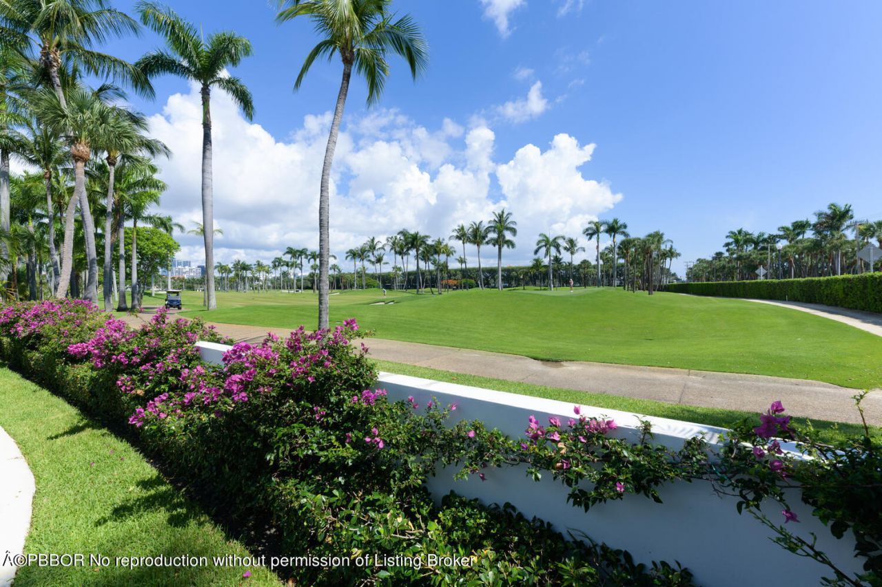 201 Pendleton Avenue, Palm Beach, FL 33480 Photo