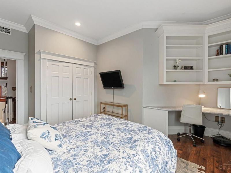 673 Windings Lane, Unit 2, Cincinnati, OH 45220 Photo 30