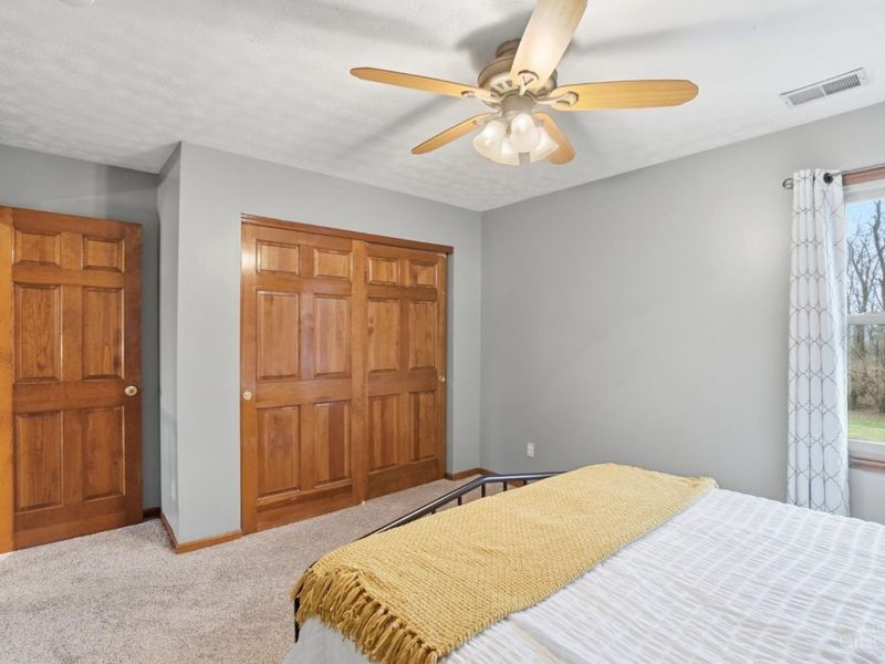 4354 Oakville Drive, Green Township, OH 45211 Photo 20