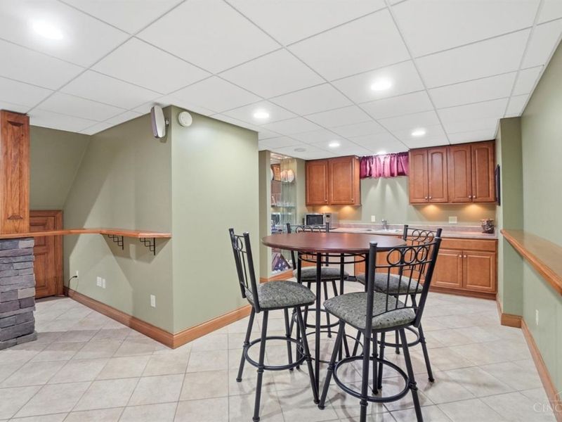 4354 Oakville Drive, Green Township, OH 45211 Photo 29