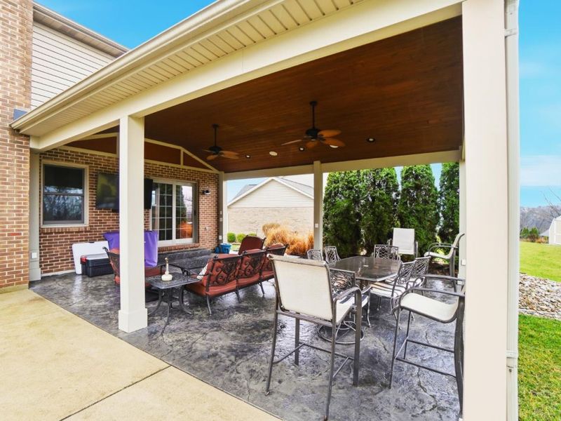 4354 Oakville Drive, Green Township, OH 45211 Photo 35