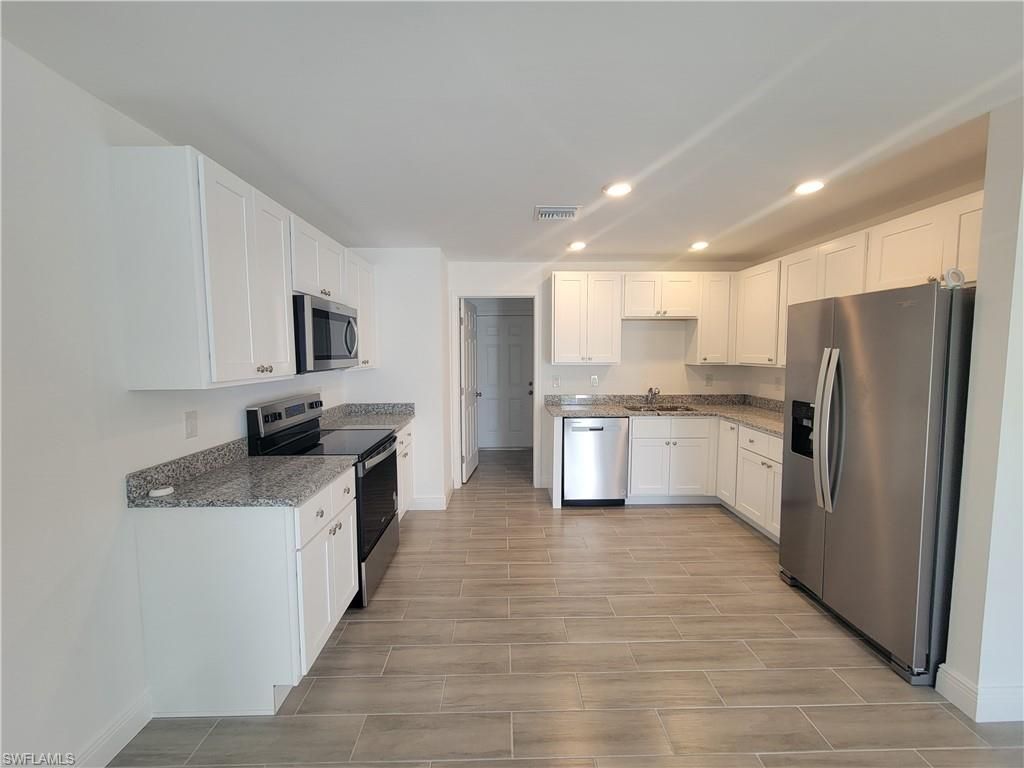 2156 Edison Ave , Fort Myers, FL 33901 Photo