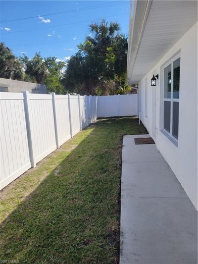 2156 Edison Ave , Fort Myers, FL 33901 Photo