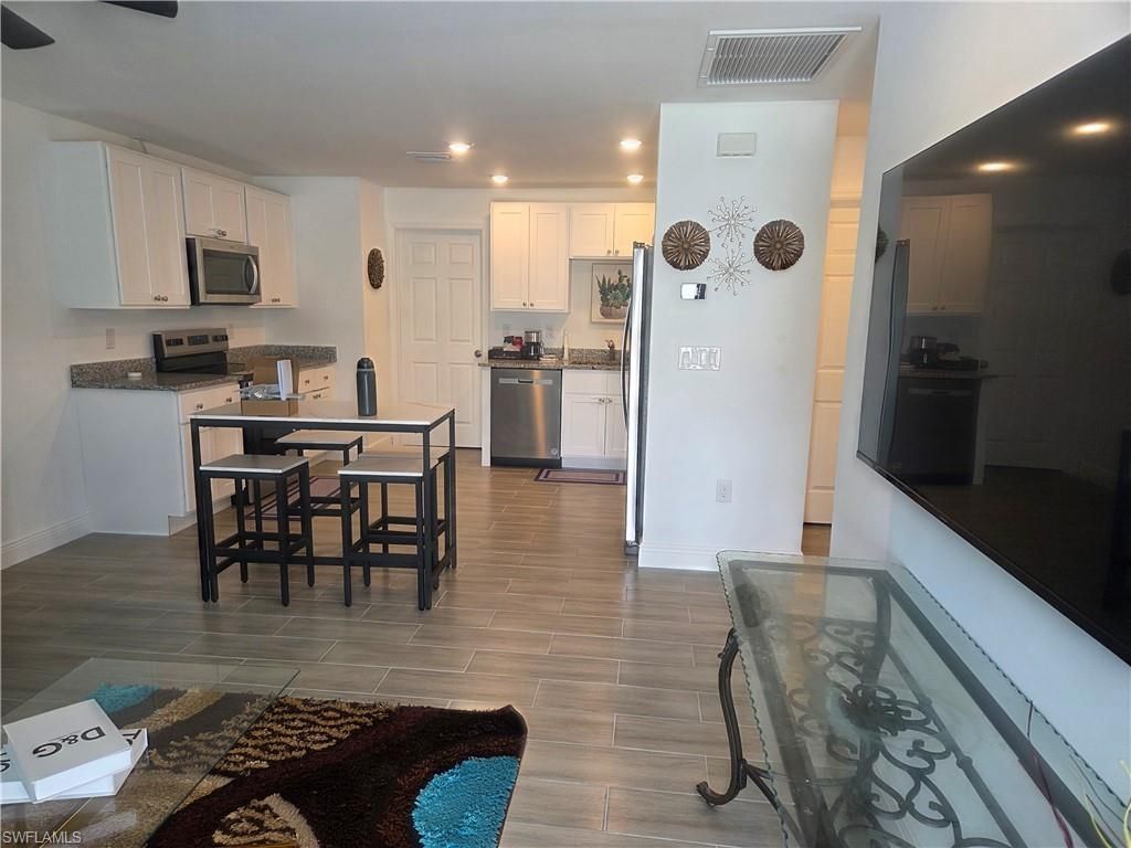 2156 Edison Ave , Fort Myers, FL 33901 Photo