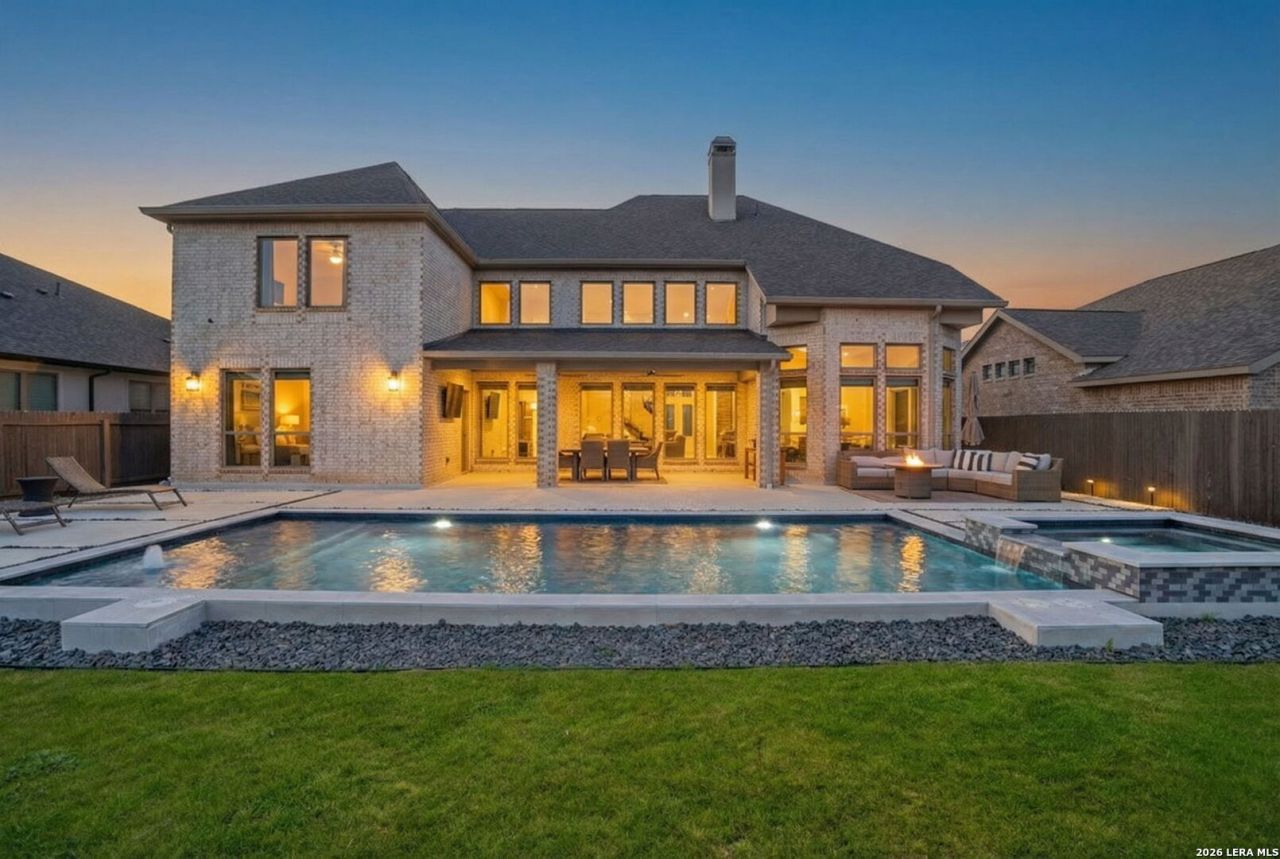 30121 Valley Run, Fair Oaks Ranch, TX 78015 Main Photo